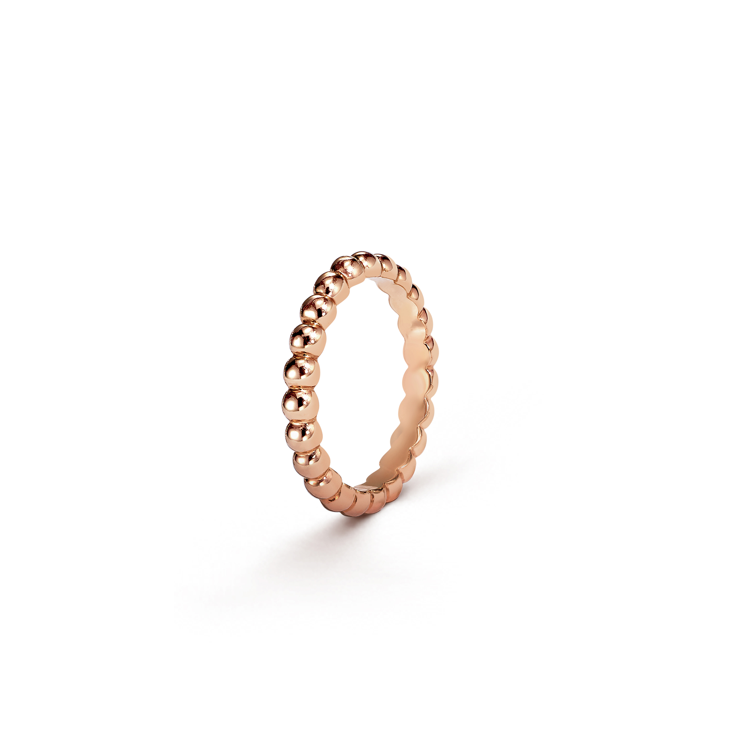 V*N CL*F arpels perlÉe pearls of gold ring, medium model - rose gold  vcarn9pb00